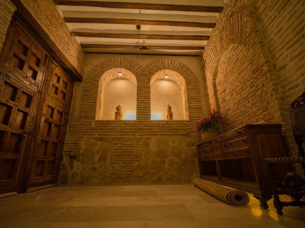 Casa De Los Mendoza - Casa Solariega En El Casco Historico Алькала-де-Энарес Экстерьер фото