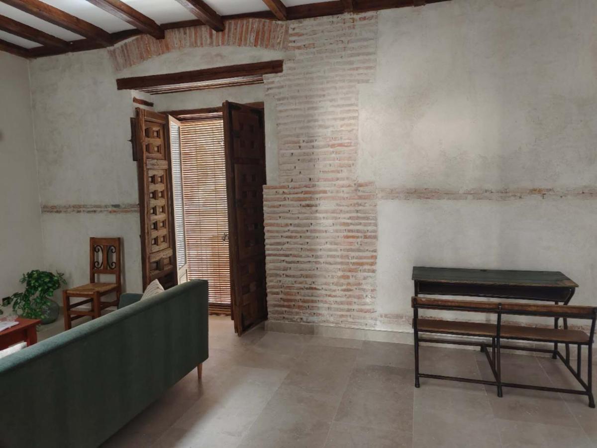 Casa De Los Mendoza - Casa Solariega En El Casco Historico Алькала-де-Энарес Экстерьер фото