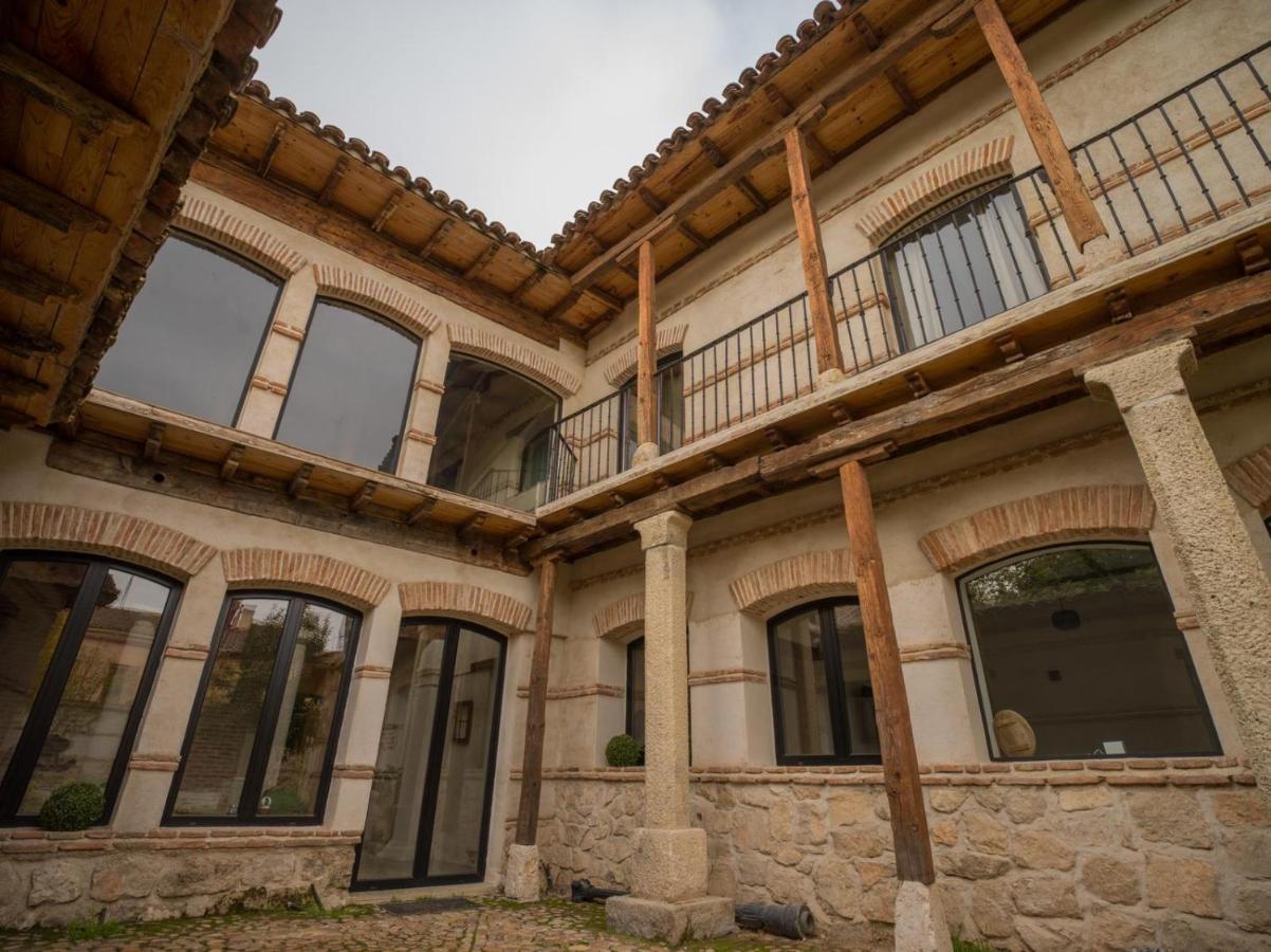 Casa De Los Mendoza - Casa Solariega En El Casco Historico Алькала-де-Энарес Экстерьер фото